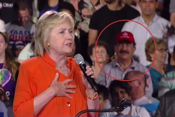 Padre de atacante de Orlando acude a mitin de Clinton en Florida