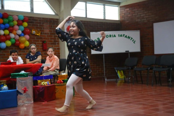 Oratoria infantil en la Internacional