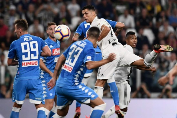 ¿Y Cristiano Ronaldo? La Juventus le remonta al Napoli y se escapa en Italia