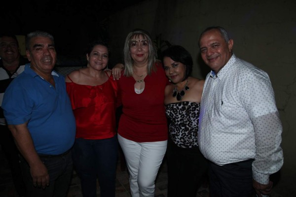 Alegre festejo por el reencuentro