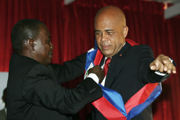 Michel Martelly juró como nuevo presidente de Haití