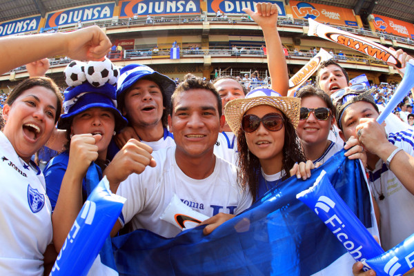 La afición hondureña, puro corazón
