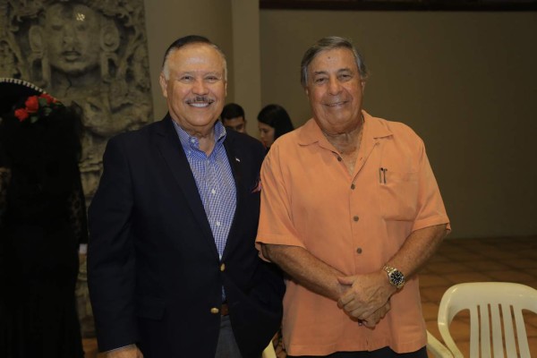 Consulado de México celebra el 'Día de muertos'