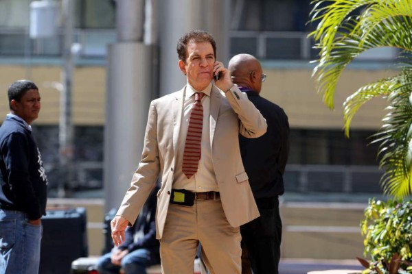 Salvador Nasralla anuncia que fundará otro partido político