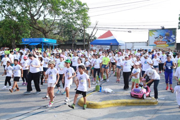 Familias sampedranas dijeron presente al 'Family Run'