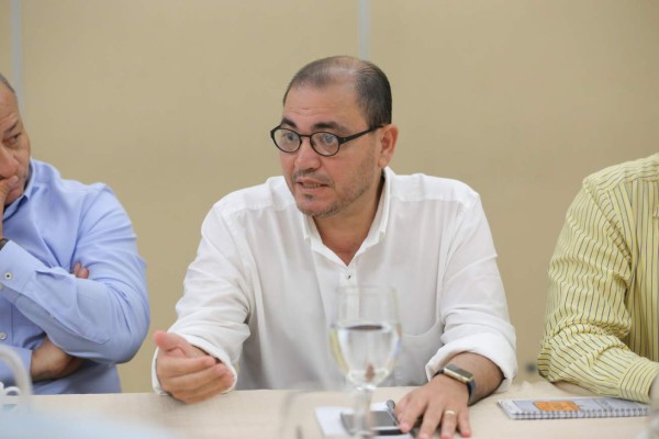 Amenazas contra comisionados replantearán la depuración