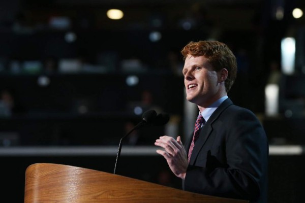 Kennedy responde a Trump que ningún 'matón' ha doblegado a EEUU