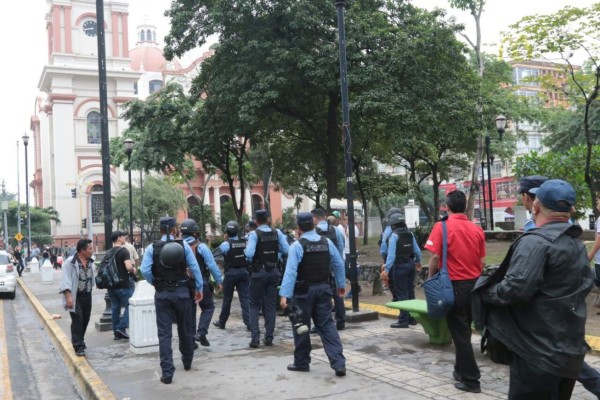 Honduras: Millonarias pérdidas y tensión deja vandalismo tras elecciones