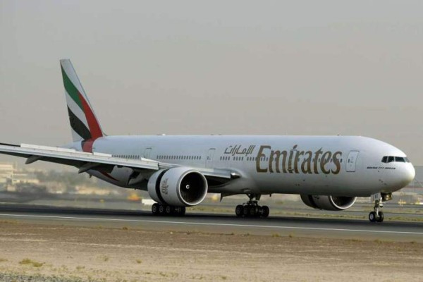 Emirates vuelve a retrasar el vuelo más largo del mundo