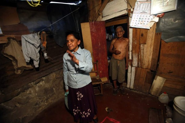 'No me quiero ir, quiero quedarme aquí. Dios me va a cuidar”: vecino de Las Torres