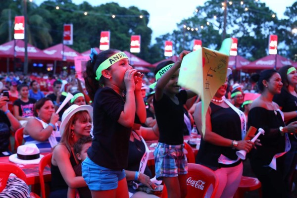 Andrea Rodríguez, reina de la Feria Juniana 2015