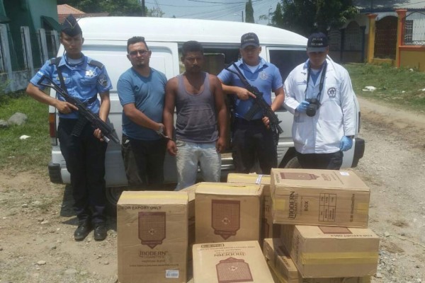 Caen integrantes de la banda 'Los Hernández' en El Progreso