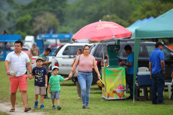 Pequeños aviones que surcan los cielos de San Pedro Sula