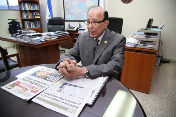 'Acuerdo con EEUU debe ser aprobado por el Congreso”: Roberto Herrera Cáceres