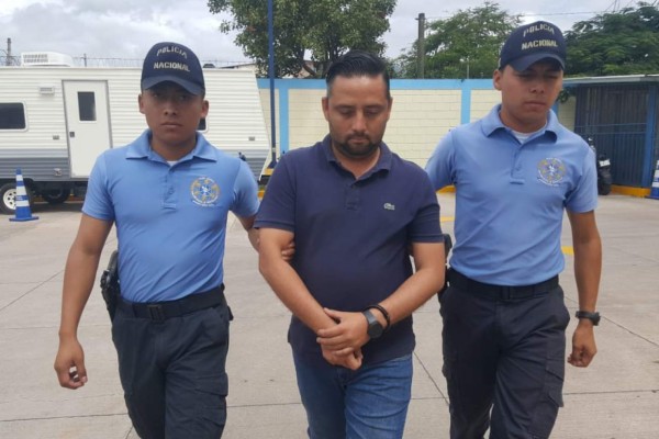 Capturan a dueño de autolote por estafa continuada en Tegucigalpa