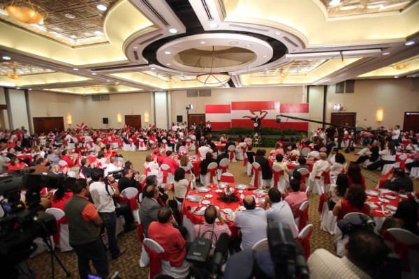 Expresidente Carlos Flores: 'Villeda es el líder que más le conviene a Honduras”