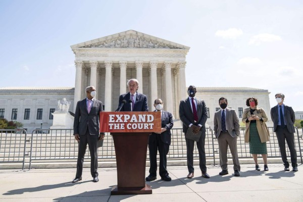 Demócratas presentan iniciativa para ampliar Corte Suprema y obtener mayoría en EEUU