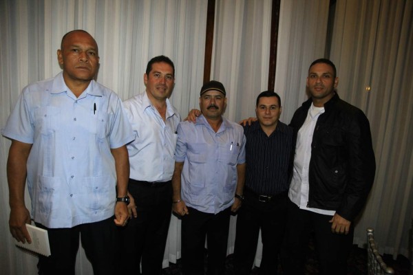 Gala navideña de Grupo Karim's