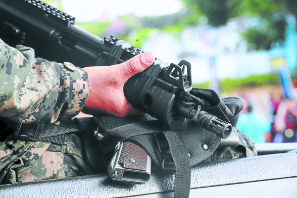 Policía Militar da muestra de su poderío