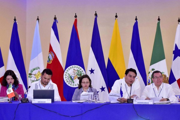 Migración y desarrollo, los ejes centrales de la Cumbre de Tuxtla en San Pedro Sula