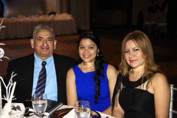 Gala navideña de Grupo Karim's