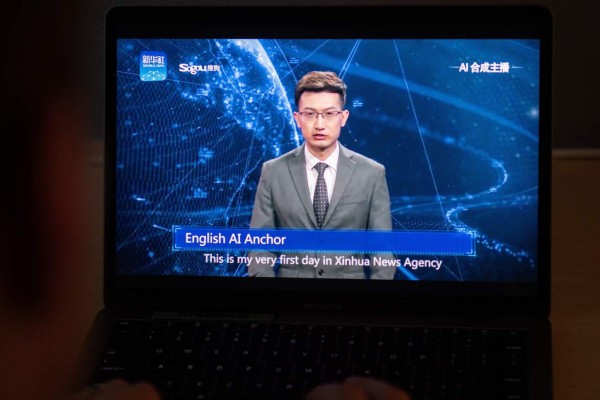 Robots virtuales presentan los noticieros de televisión en China
