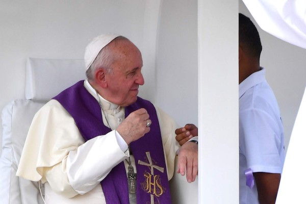 El papa critica que los migrantes sean vistos como un 'mal social”