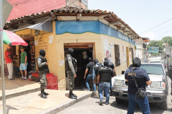 Operativo realizado por las autoridades en Santa Bárbara Honduras.