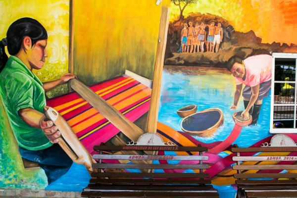 Plaza cívica: fue remodelada en el año 2014.