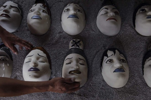 Rostros del olvido, un grito contra feminicidios, la herida abierta de México