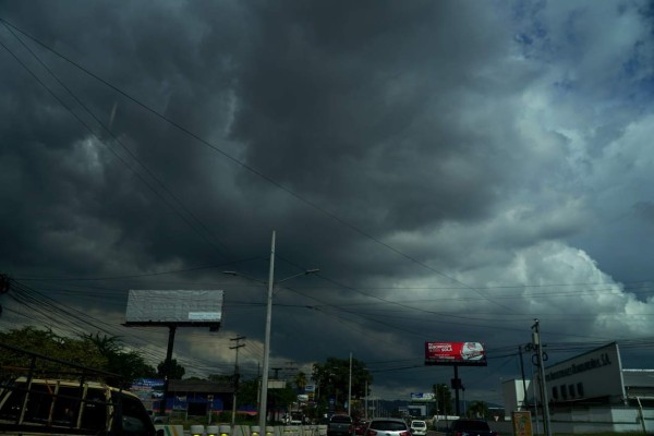 Neblina, lluvias y fuertes vientos pronostican para este lunes en Honduras
