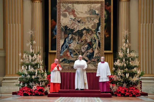 El Papa Francisco pide en su mensaje de Navidad que todos tengan acceso a la vacuna