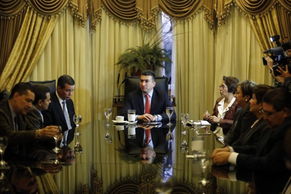 Nueva Corte Suprema se compromete a reducir la mora judicial