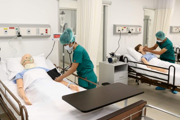 Lanzan técnico en instrumentación quirúrgica