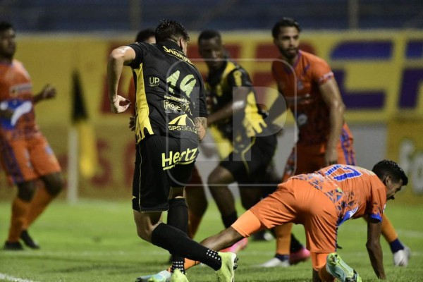 Video: El golazo de taquito de Ramiro Rocca en el Real España vs UPN