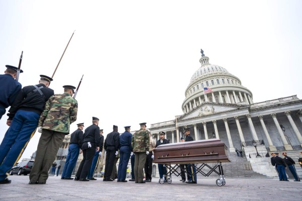 EEUU inicia ceremonias en honor al expresidente George H.W. Bush