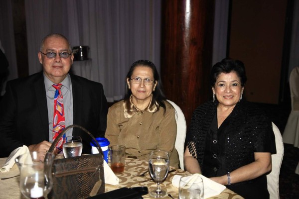 La Usap festeja convivio decembrino