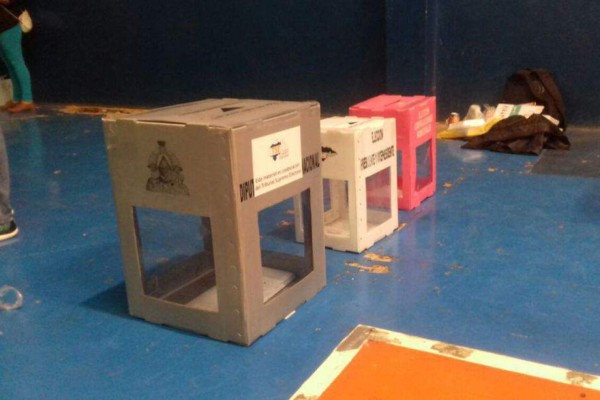 Denuncian algunas irregularidades en elecciones primarias