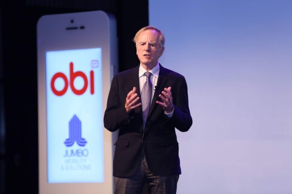 El hombre que despidió a Steve Jobs de Apple lanza Obi