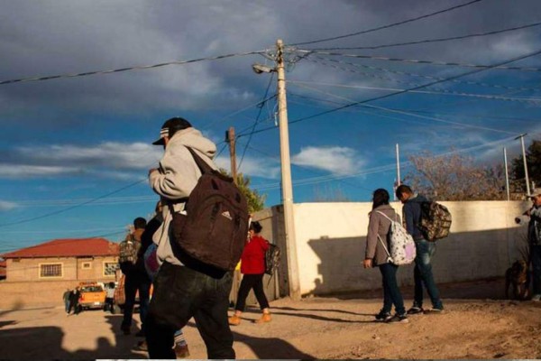 Guatemala rechaza agresión a migrantes guatemaltecos en EEUU