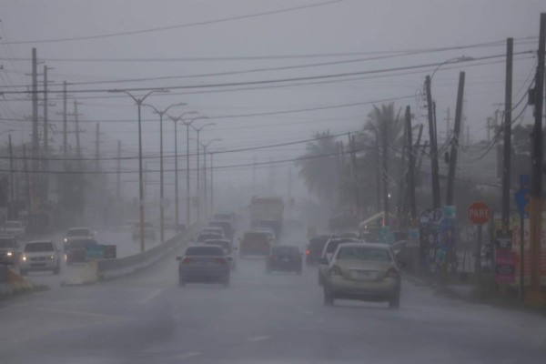 Se forma la tormenta tropical Julián en el Atlántico central