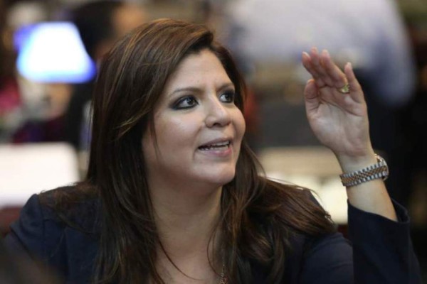 Lena Gutiérrez paga fianza de L20 millones y se defenderá en libertad