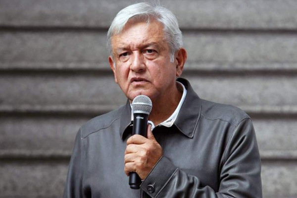 'El Rey' Zambada: Exasesor de AMLO y exsecretario de Seguridad recibieron millones en sobornos