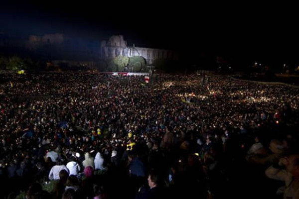 Benedicto XVI nombra beato a Juan Pablo II