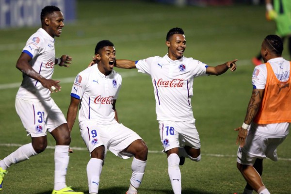 Olimpia enfrentará al Cartaginés por la Supercopa Centroamericana