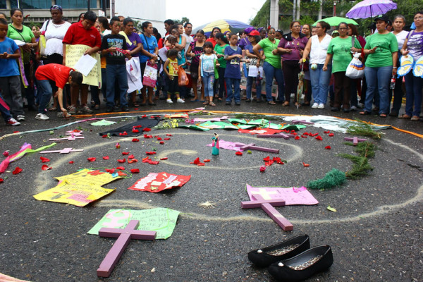 Honduras: Hallan los cadáveres de tres mujeres en Tegucigalpa