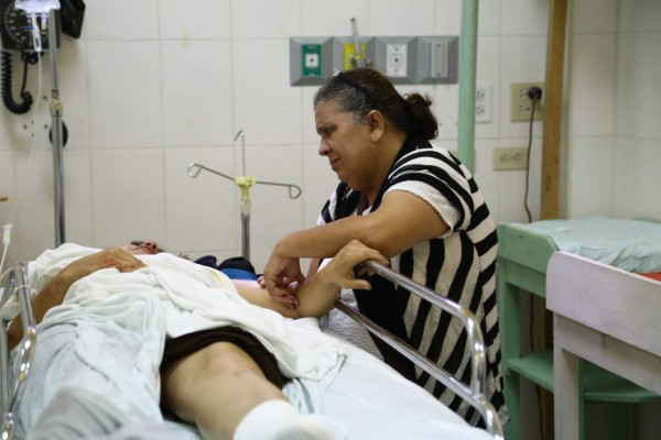 Llanto e impotencia en la sala de urgencias de hospital tras accidente