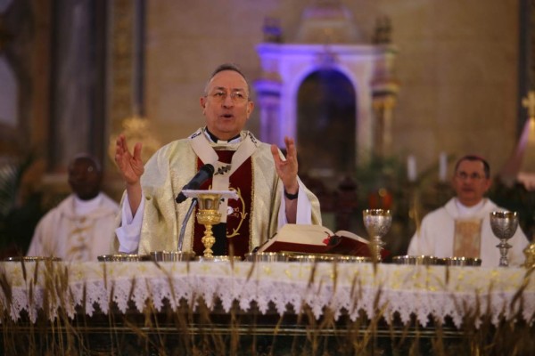 Consolidar el amor familiar pide el Cardenal en homilía de fin de año