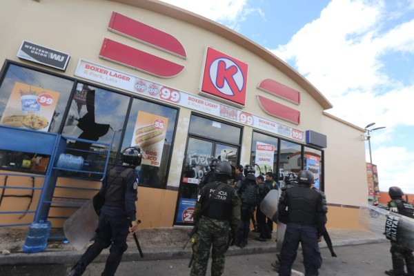 Se registran actos vandálicos por protesta de la Alianza