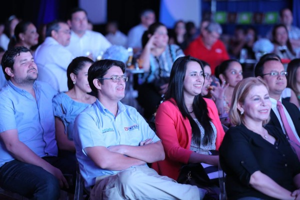 Opsa afianza liderazgo con canal de televisión